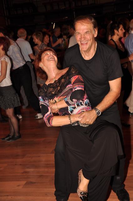 min 2010 05 30 station danse 082
